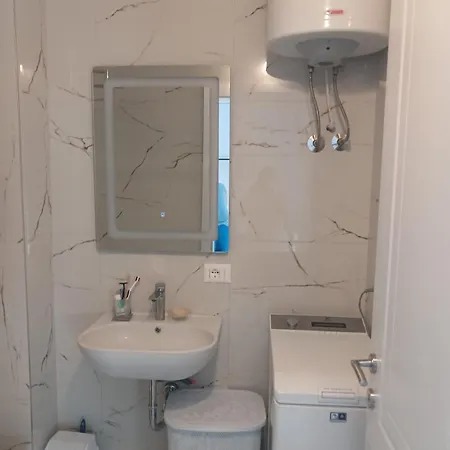 Appartement Flora's Golem (Tirana)