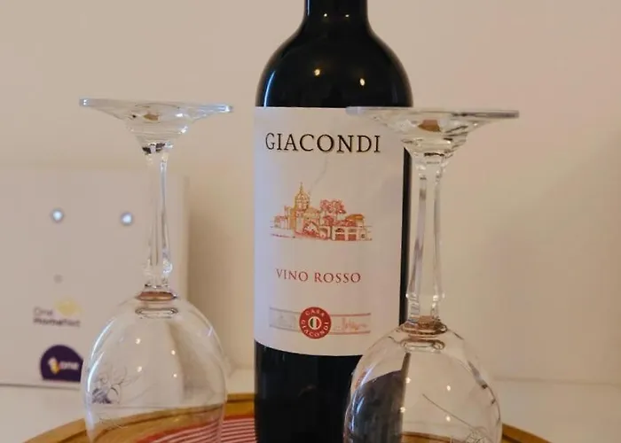 Flora's Golem (Tirana)